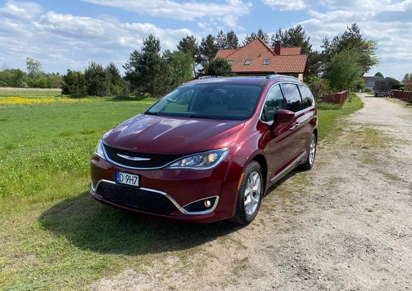 chrysler pacifica dolnośląskie Chrysler Pacifica cena 115000 przebieg: 170000, rok produkcji 2018 z Myszków